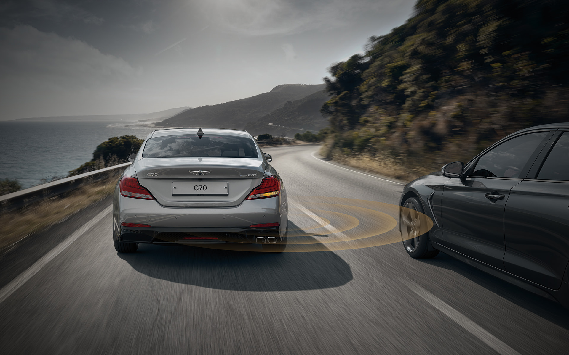 GENESIS G70 Safety Features - 후측방 충돌 경고